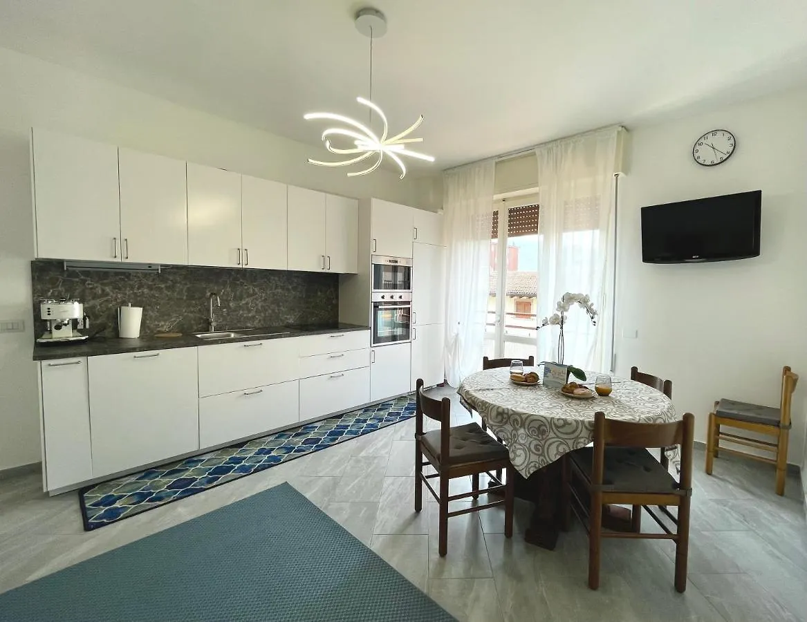 Apartment Sunny Holiday Home Sarnico