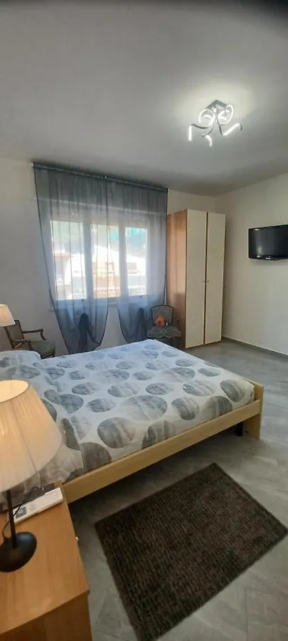 Sunny Holiday Home Sarnico Italy